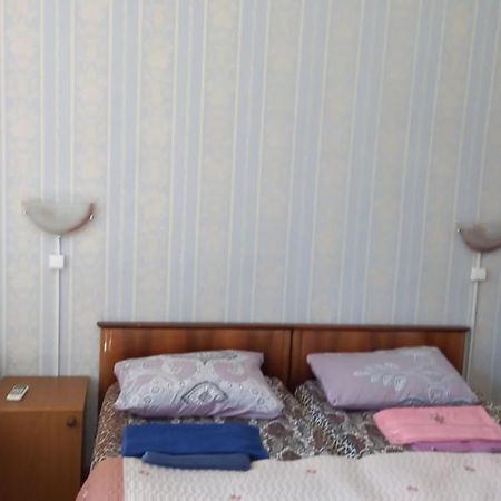 У Людмилы 가그라 외부 사진